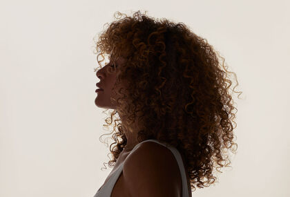 Prendre soin de ses boucles avec OLAPLEX