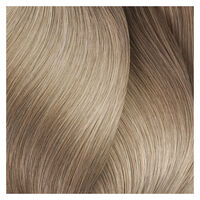 Coloration ton sur ton Dia light Hyaluronic 10.23 milkshake perl&eacute;