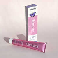 Coloration ton sur ton Solaïa 6.66 blond foncé rouge intense