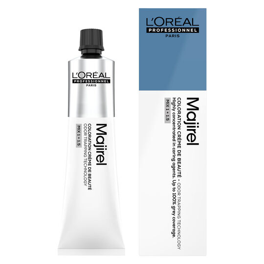 Coloration cr&egrave;me de beaut&eacute; Majirel 8.11 blond clair cendr&eacute; profond