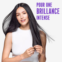Masque lissant pour cheveux indisciplin&eacute;s BC Frizz Away