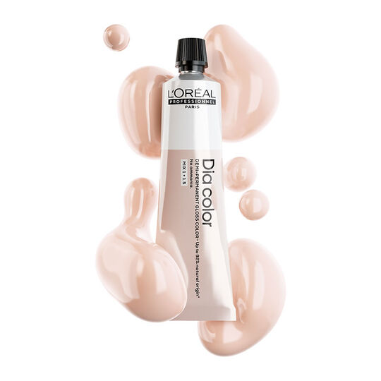 Coloration ton sur ton Dia Color 9.82 blond tr&egrave;s clair moka iris&eacute;