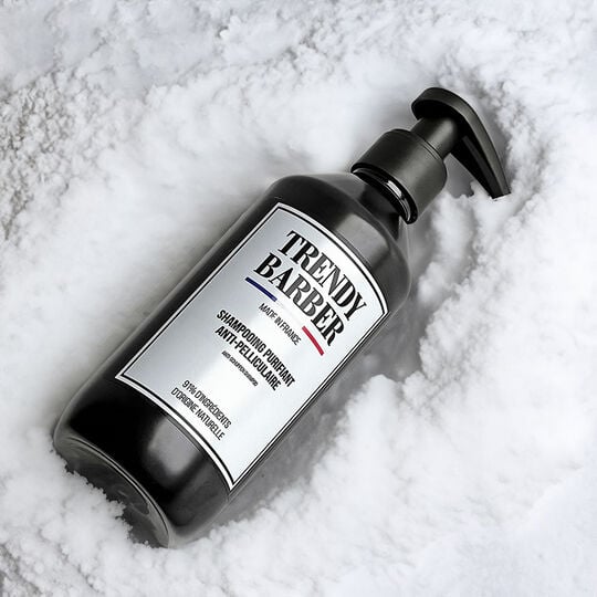 Shampooing purifiant anti-pelliculaire