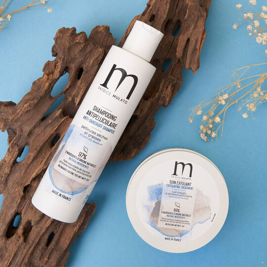Soin exfoliant cuir chevelu &agrave; pellicules