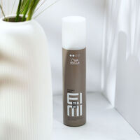 Spray de finition non a&eacute;rosol Flexible Finish Eimi