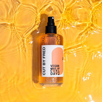 Spray définition 2ème jour boucles Vegan Wake Up Curl Day 2