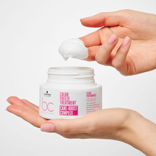 Masque pour cheveux color&eacute;s BC Color Freeze