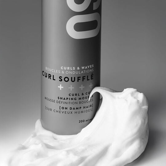 Mousse de d&eacute;finition Curl Souffl&eacute; Osis+