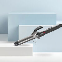 Fer &agrave; boucler titanium tourmaline programmable et digital 25mm