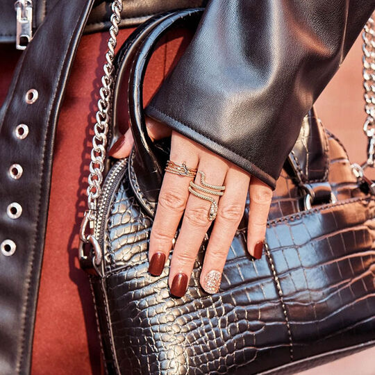 Faux ongles impress no other