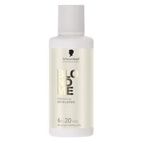 R&eacute;v&eacute;lateur Premium Blondme 20 volumes / 6% 60 ml