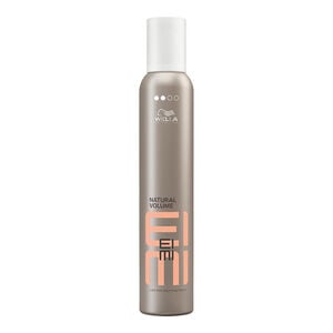 Mousse volumisante &agrave; fixation l&eacute;g&egrave;re Natural Volume Eimi 300ml