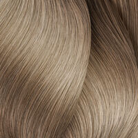 Coloration ton sur ton Dialight 10.12 milkshake glac&eacute; nacr&eacute;