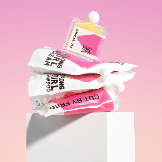 Masque beurre cheveux tr&egrave;s boucl&eacute;s fris&eacute;s Strong Curl Mask