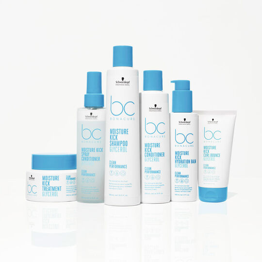 Cr&egrave;me de d&eacute;finition hydratante pour cheveux boucl&eacute;s BC Moisture kick