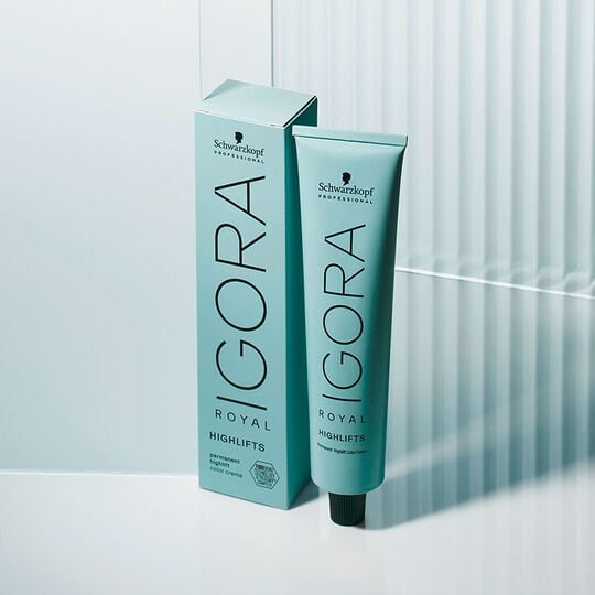 Coloration permanente Igora Royal 12-4 spécial blonde beige