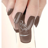 Vernis à ongles lovely brunette