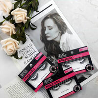 Faux cils magnetic accent