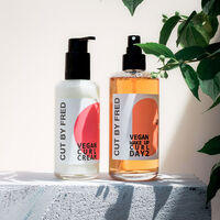 Spray définition 2ème jour boucles Vegan Wake Up Curl Day 2