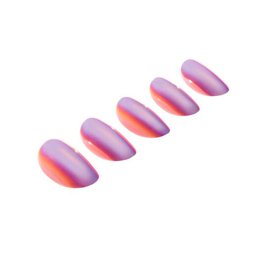 Faux ongle effet chrome orb