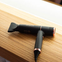 S&egrave;che-cheveux ultra l&eacute;ger The Cloud Edition