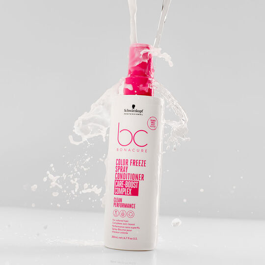Spray baume cheveux colorés BC Color Freeze 200 ml