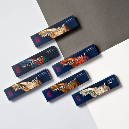 Coloration permanente Koleston Perfect Me+ 8/41 blond clair cuivr&eacute; cendr&eacute;