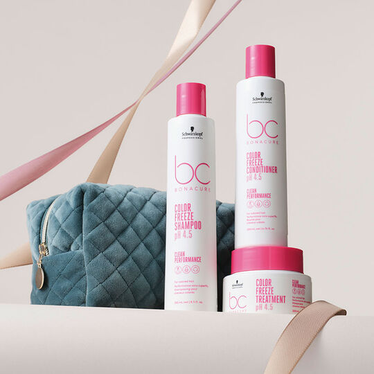 Trousse routine cheveux color&eacute;s BC Color Freeze