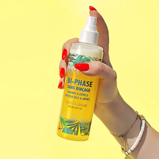 D&eacute;m&ecirc;lant bi-phase &agrave; l'argan et au karit&eacute; 30ml